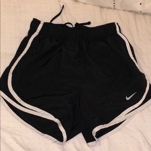 nike running/athletic shorts black xs